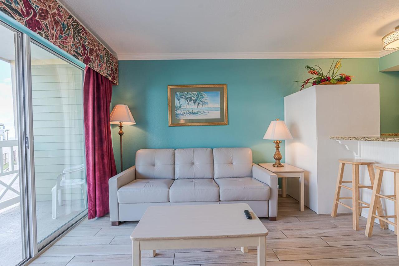 Beachside Bungalow With 2 Pools Hotel Galveston Exterior photo
